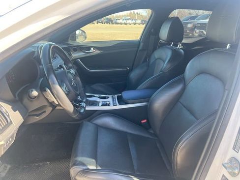 Used 2021 Kia Stinger GT image 15