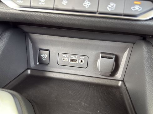 New 2025 Nissan Sentra SV w/ All-Weather Package image 24