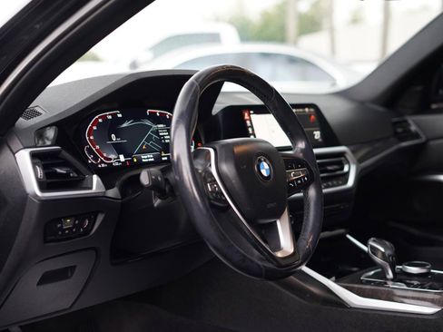 Used 2020 BMW 330i Sedan w/ Convenience Package RWD image 8