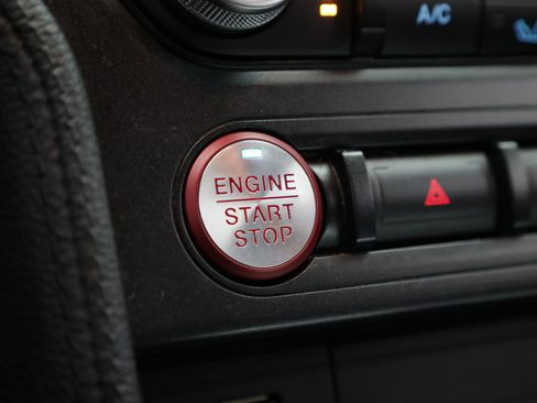 Used 2021 Ford Mustang GT RWD image 29