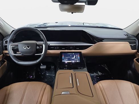 Certified 2025 INFINITI QX80 Sensory AWD/4WD image 9