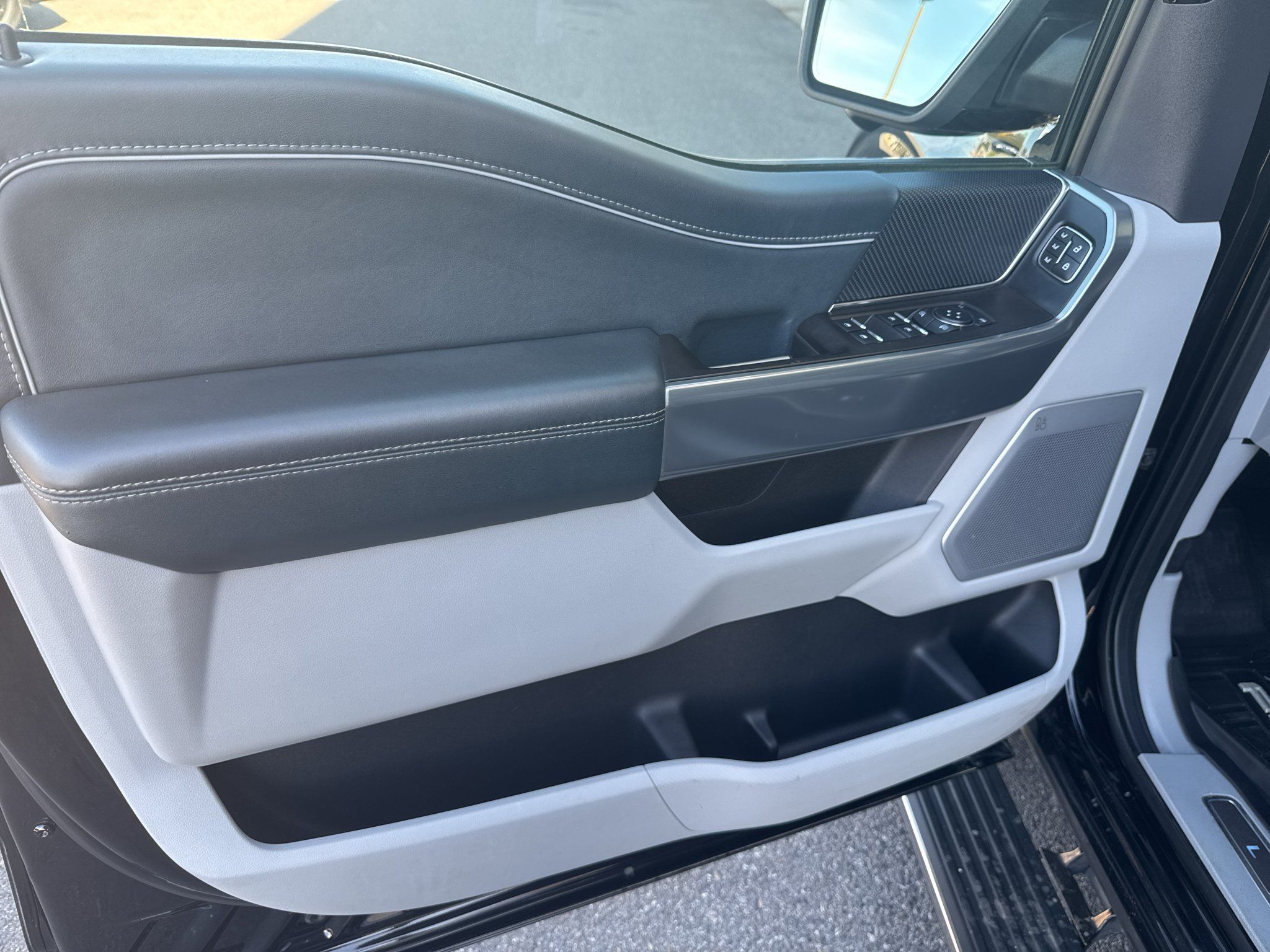 Used 2022 Ford F150 Limited AWD/4WD image 20