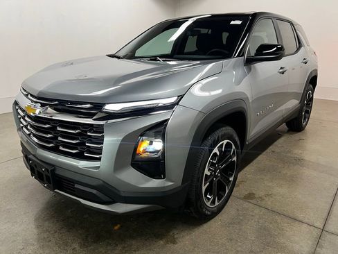 New 2026 Chevrolet Equinox LT AWD/4WD image 7