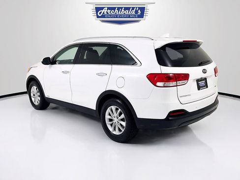 Used 2016 Kia Sorento AWD w/ LX Convenience Package image 6