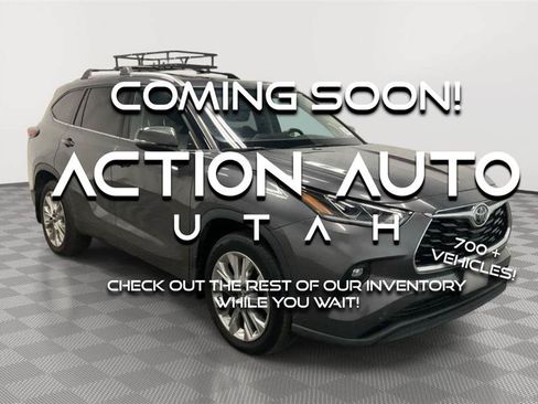 Used 2024 Toyota Highlander Limited AWD/4WD image 1