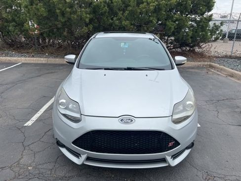 Used 2014 Ford Focus ST FWD image 2