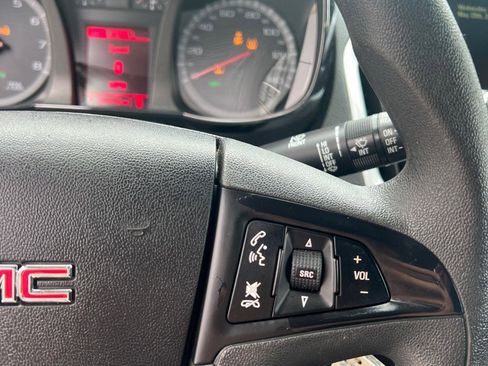 Used 2014 GMC Terrain SLE FWD image 28