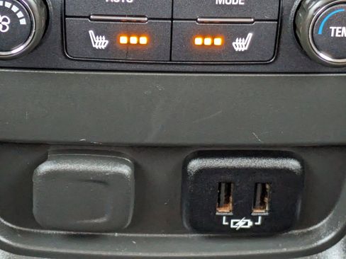 Used 2017 Buick Envision Premium w/ Driver Confidence Package image 21