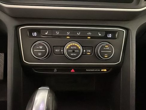 Used 2021 Volkswagen Atlas SE w/ Panoramic Sunroof Package AWD/4WD image 22