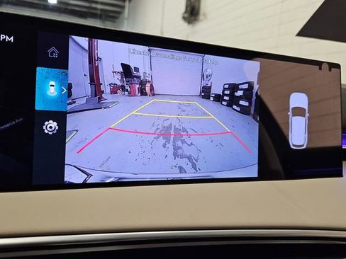 Used 2026 Genesis GV70 2.5T image 21