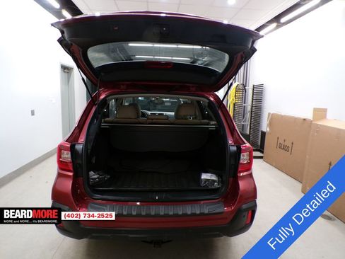 Used 2018 Subaru Outback 2.5i Limited image 12