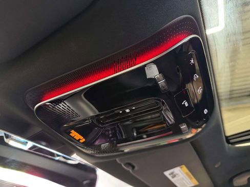 Used 2023 Mercedes-Benz C 300 4MATIC Sedan image 39