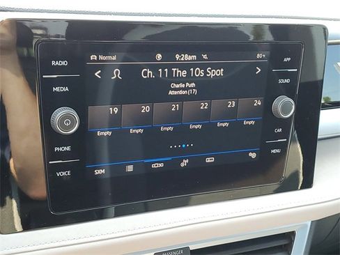 New 2025 Volkswagen Taos SE image 26