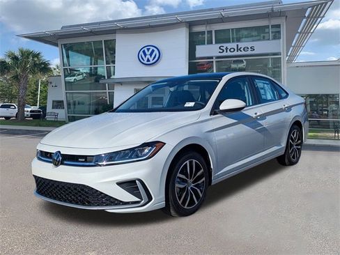 New 2026 Volkswagen Jetta SE image 8