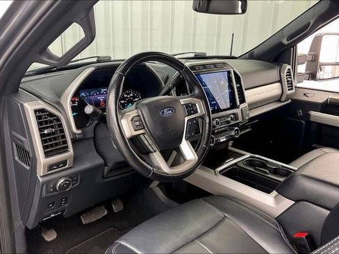 Used 2022 Ford F250 Lariat w/ Tremor Off-Road Package AWD/4WD image 16