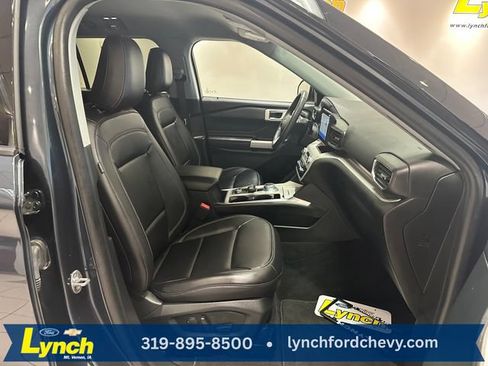 Used 2024 Ford Explorer XLT w/ Equipment Group 202A AWD/4WD image 6