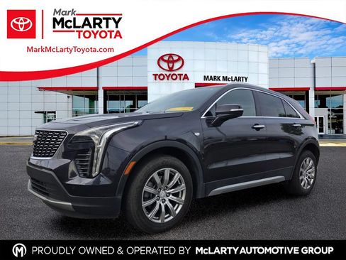 Used 2023 Cadillac XT4 Premium Luxury w/ Cold Weather Package AWD/4WD image 1