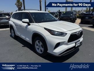 Used 2020 Toyota Highlander L FWD video 1