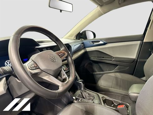 Used 2022 Volkswagen Taos SE AWD/4WD image 9