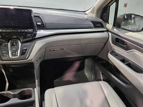 Used 2019 Honda Odyssey EX-L image 11