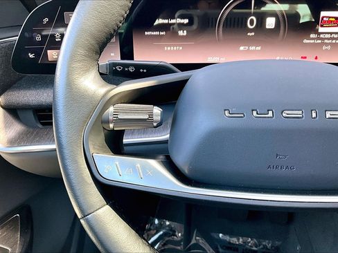 Used 2024 Lucid Air Touring AWD/4WD image 18