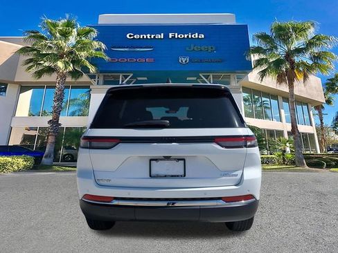 New 2026 Jeep Grand Cherokee Laredo RWD image 6