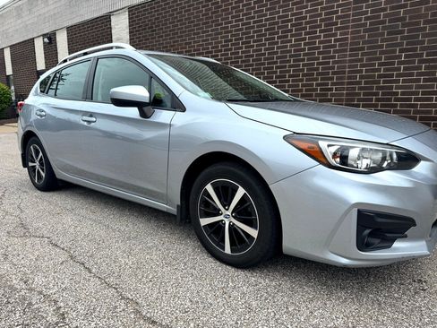 Used 2019 Subaru Impreza 2.0i Premium w/ Eyesight & BSD/Rcta & SRF image 26