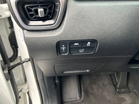 Certified 2023 Kia Sorento EX AWD/4WD image 15