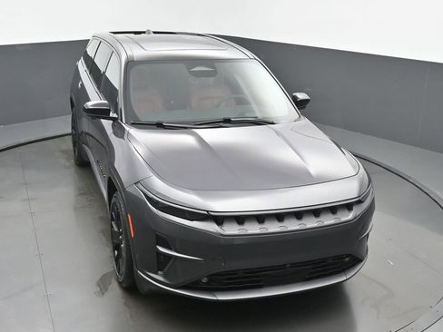 Used 2024 Jeep Wagoneer Launch Edition image 45