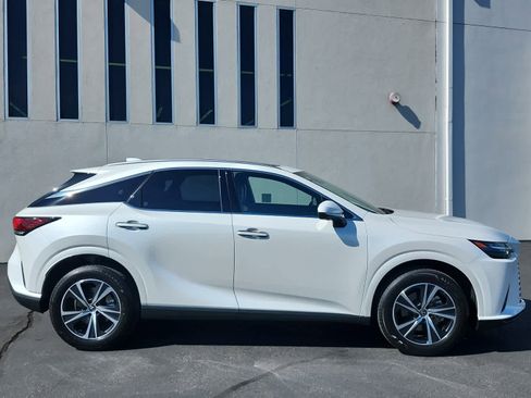Used 2025 Lexus RX 350 Premium w/ Accessory Package (Z1) FWD image 4