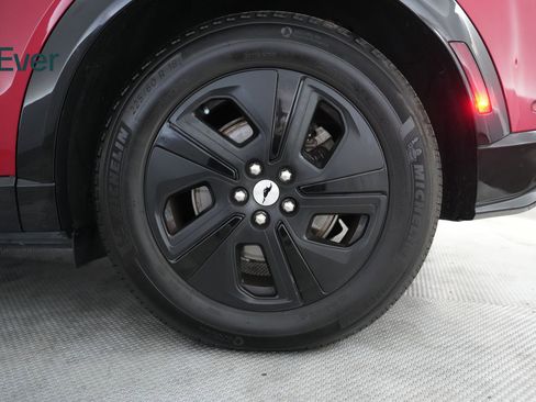 Used 2021 Ford Mustang Mach-E California Route 1 RWD image 9