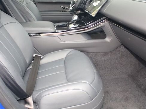 New 2025 Land Rover Range Rover Sport Autobiography image 3