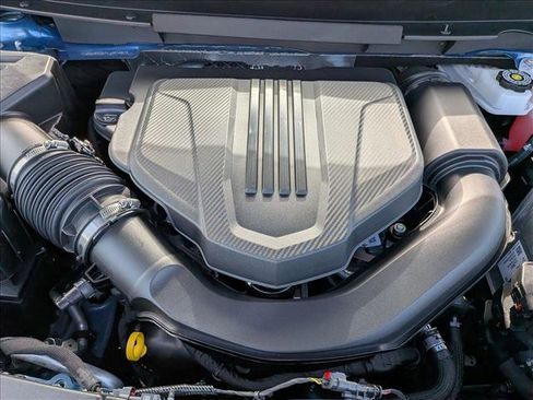 New 2026 Chevrolet Traverse High Country w/ LPO, Floor Liner Package image 15