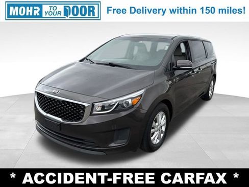 Used 2018 Kia Sedona LX FWD image 1