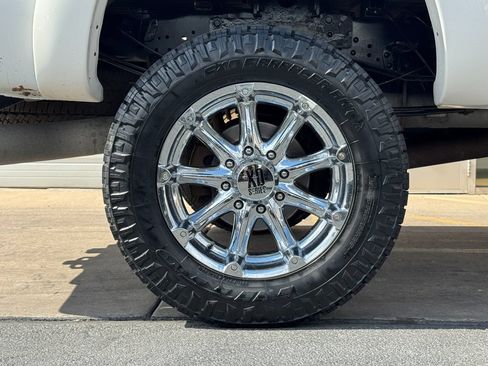 Used 2012 Ford F350 Lariat w/ FX4 Off Road Pkg AWD/4WD image 12