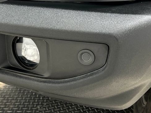 Used 2021 Ford Bronco Outer Banks AWD/4WD image 13
