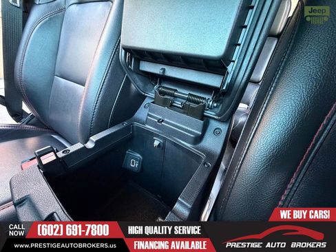 Used 2021 Jeep Wrangler Unlimited Rubicon image 56