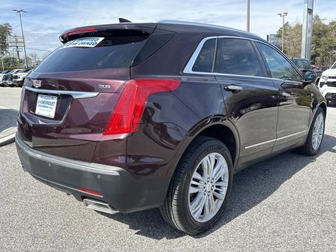Used 2017 Cadillac XT5 Premium Luxury image 3