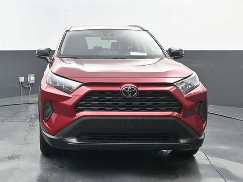 Used 2021 Toyota RAV4 LE FWD image 20