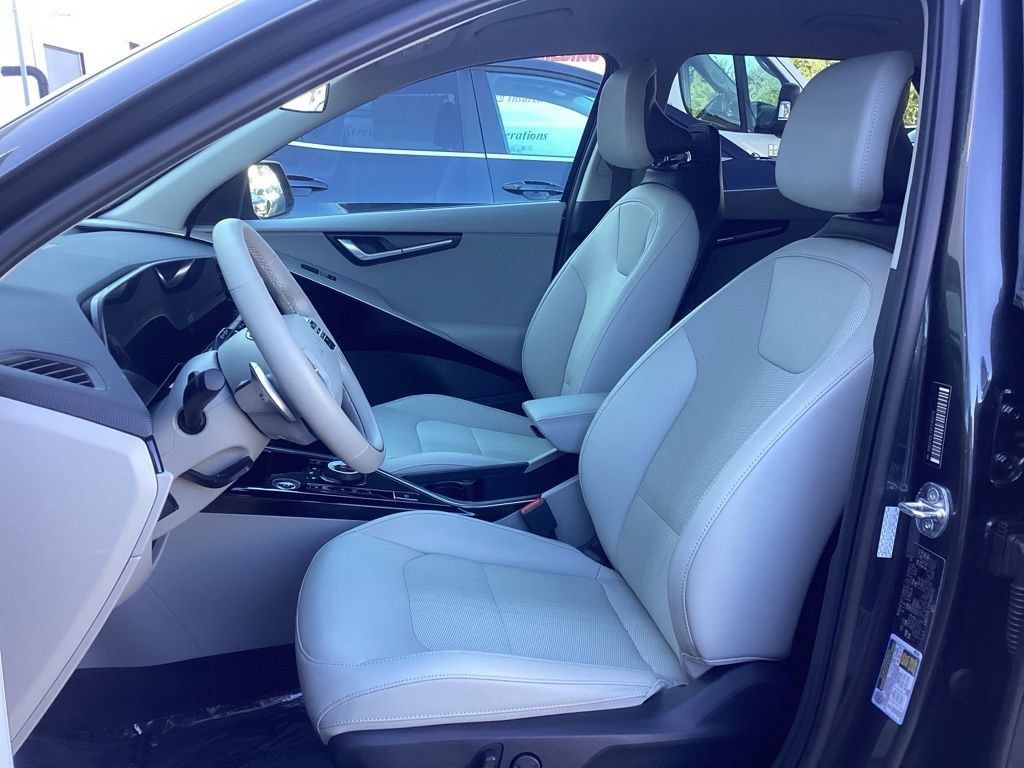 Certified 2023 Kia Niro Wind w/ Wind Preserve Package FWD image 16