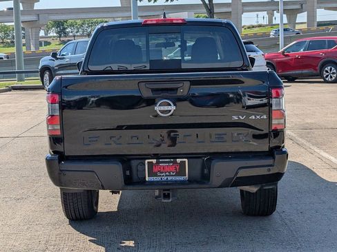 Certified 2024 Nissan Frontier SV w/ SV Convenience Package AWD/4WD image 5