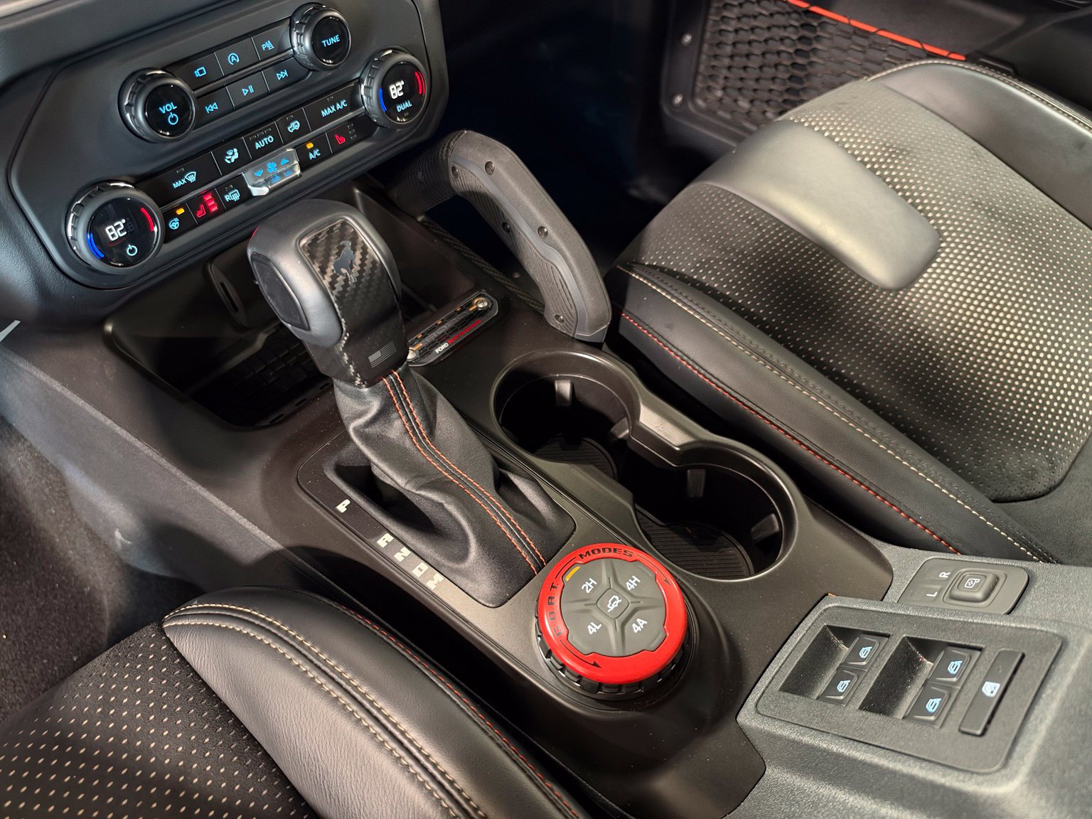 Used 2024 Ford Bronco Raptor AWD/4WD image 33