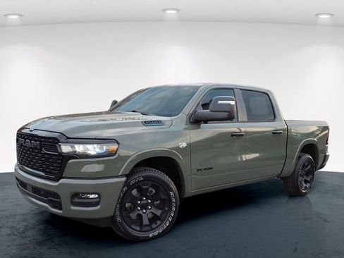 New 2026 RAM 1500 4x4 Crew Cab image 2