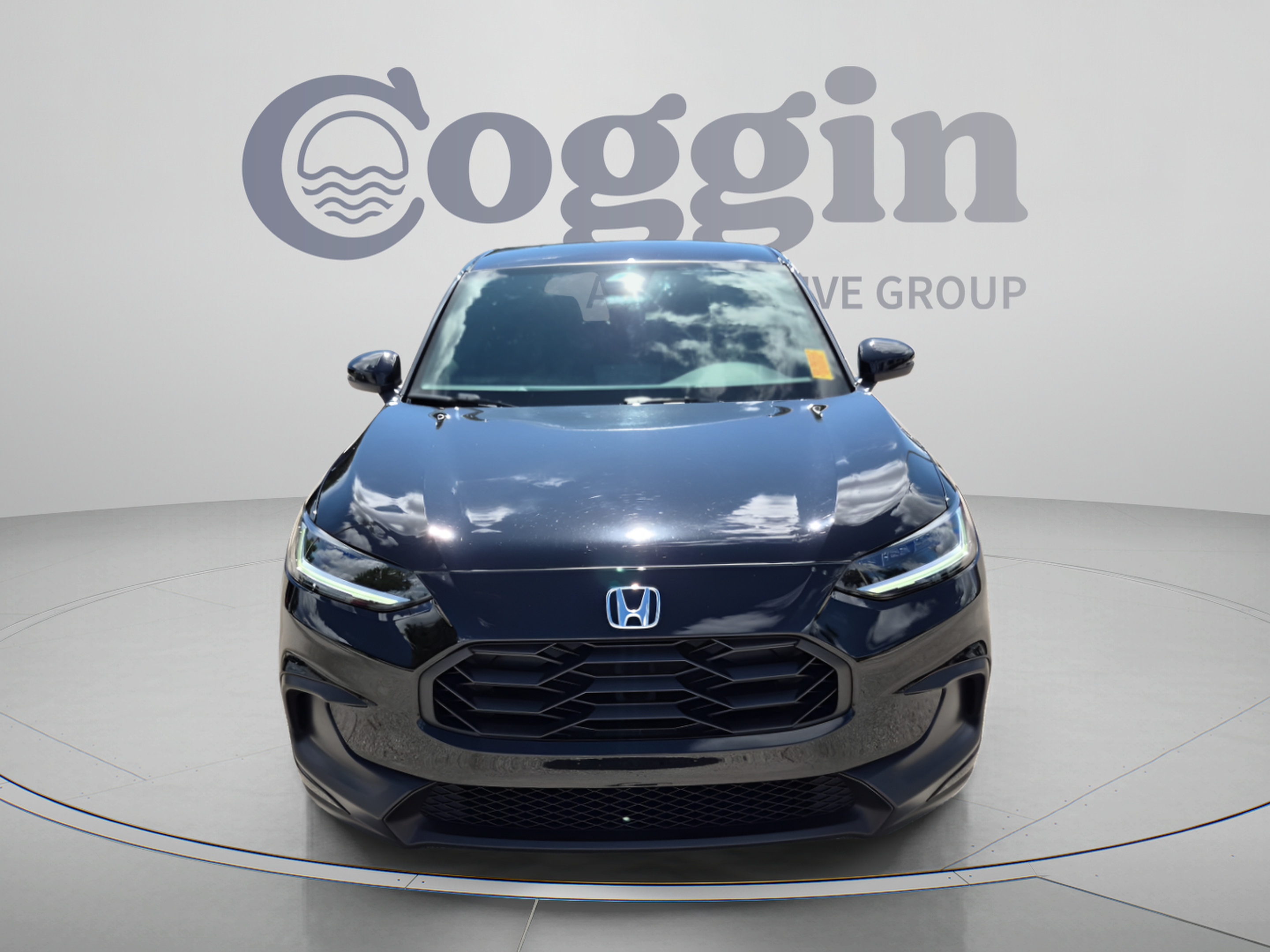 Certified 2025 Honda HR-V Sport image 9