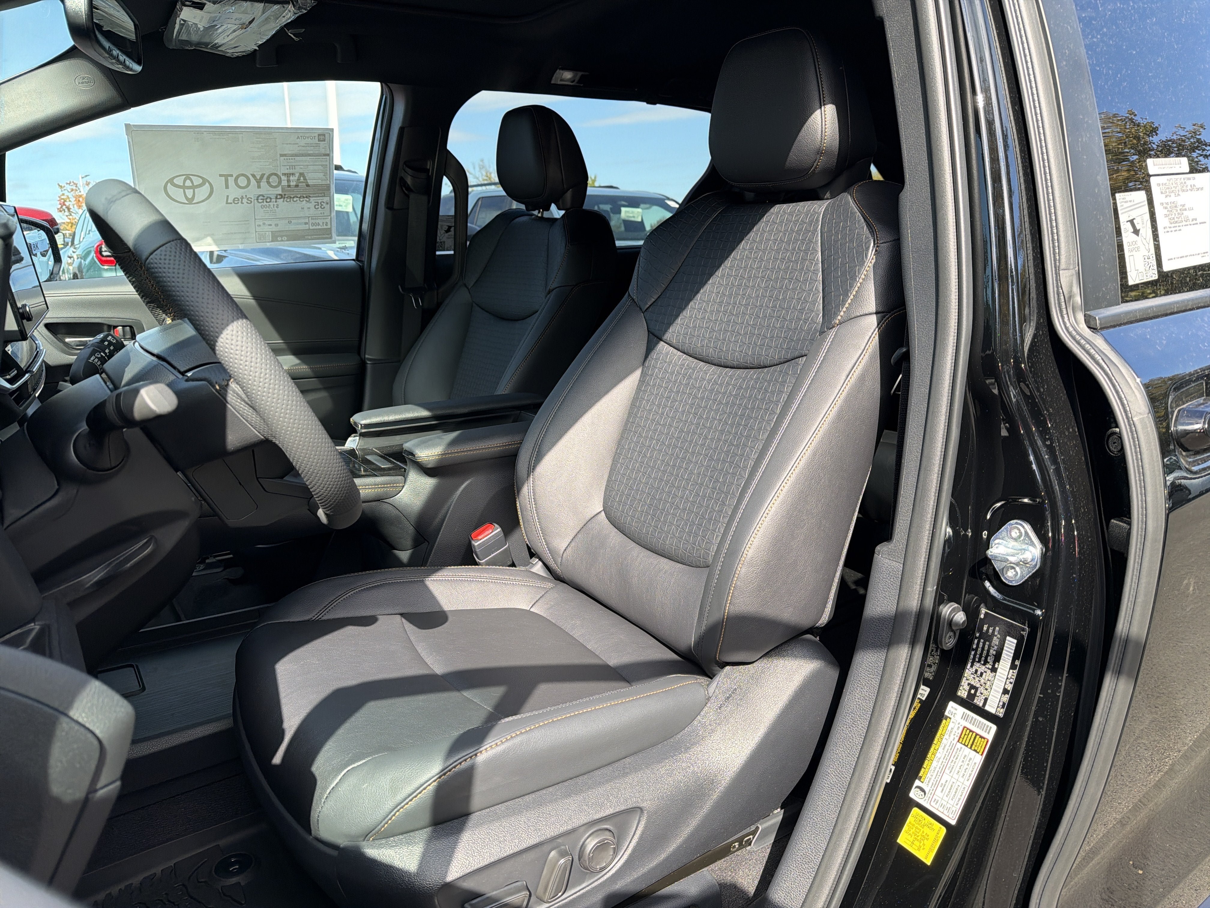 New 2026 Toyota Sienna XLE Woodland Edition AWD/4WD image 11