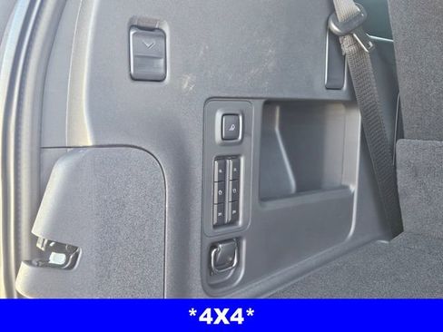 New 2025 Ford Expedition Platinum w/ Stealth Performance Package image 14