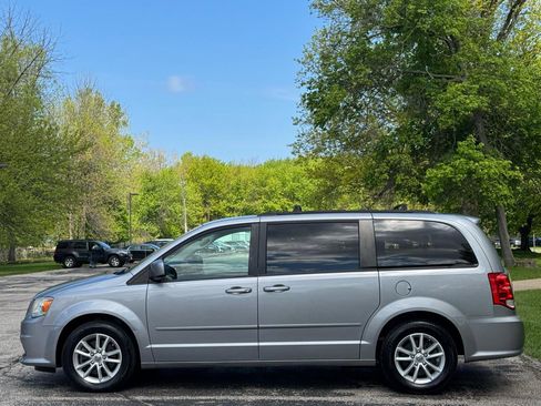 Used 2015 Dodge Grand Caravan SXT FWD image 10