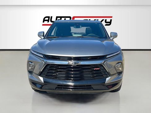 Used 2023 Chevrolet Blazer RS image 2