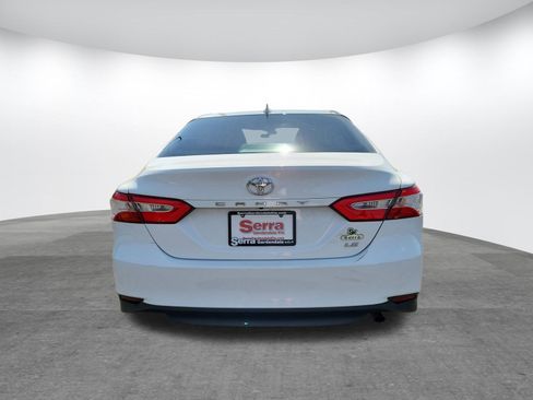 Used 2020 Toyota Camry LE image 20