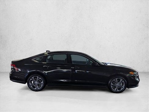 Used 2024 Honda Accord EX image 4